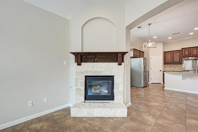 Building Photo - 108 Latitude Ln