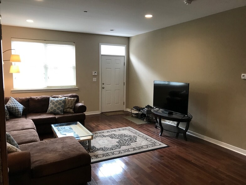 living room/ front door - 1235 S 17th St