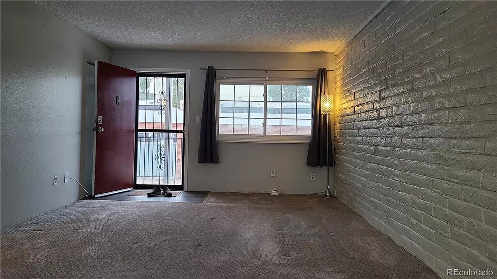 Building Photo - 6800 E Tennessee Ave