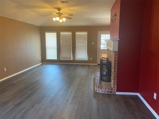 Building Photo - 209 Tripp Trail