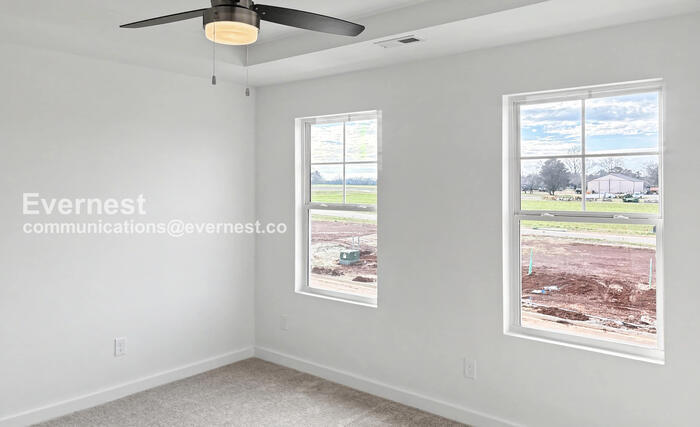 Building Photo - 12084 Chilly Dr