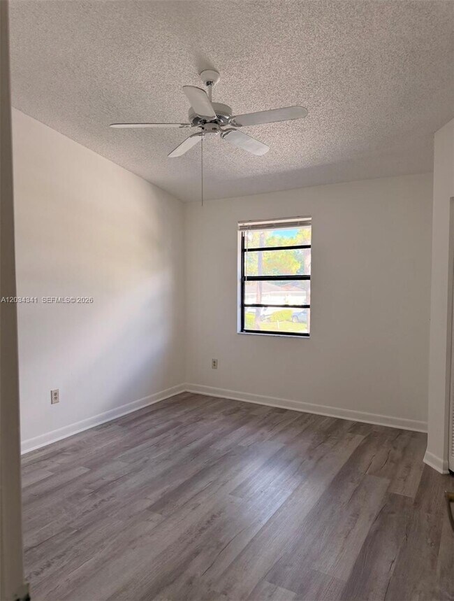 Building Photo - 13785 Bottlebrush Ct