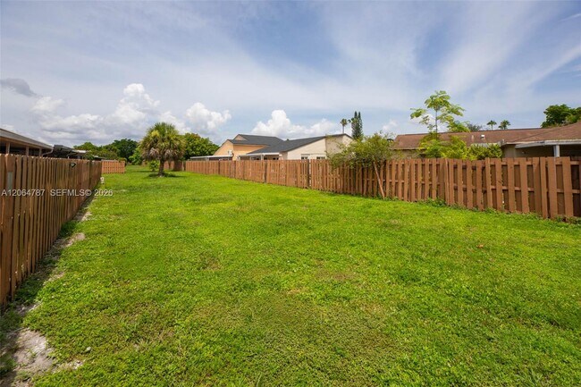 Building Photo - 6707 NW 193rd Ln