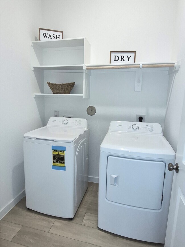 Building Photo - 31007 Golden Felipe St