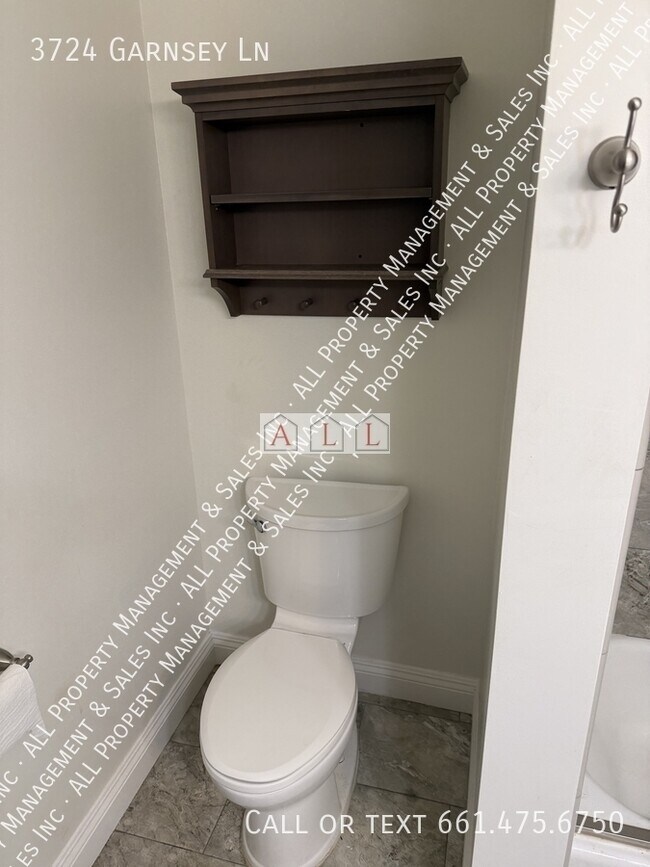 Building Photo - 3724 Garnsey Ln