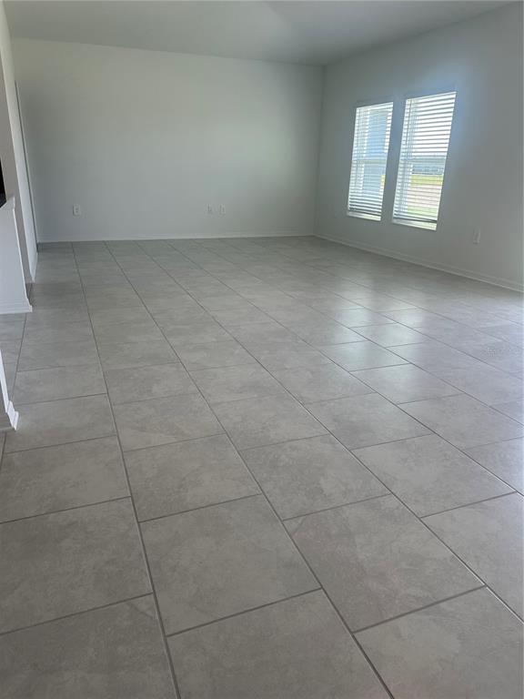 Building Photo - 680 Reggie Rd