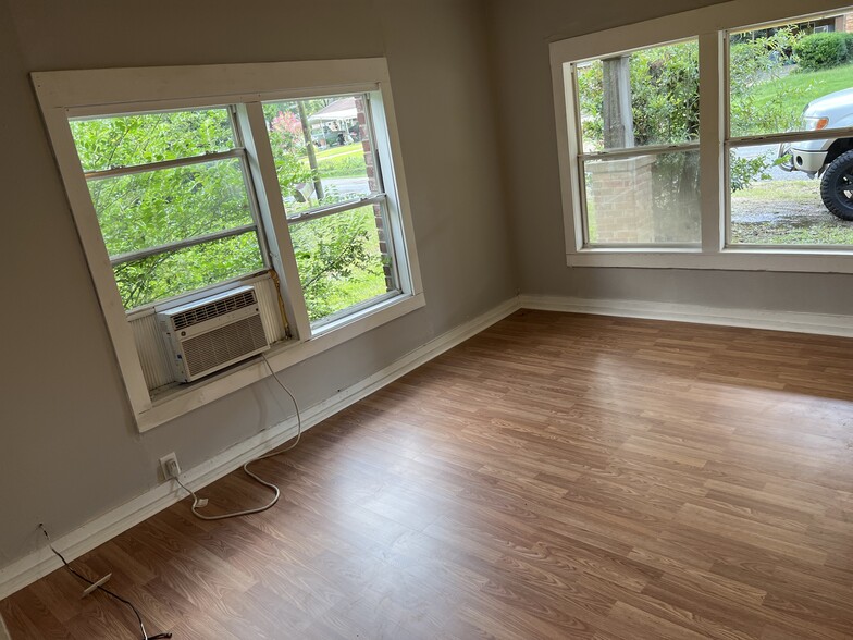 Front Room - 607 John D Shaw St