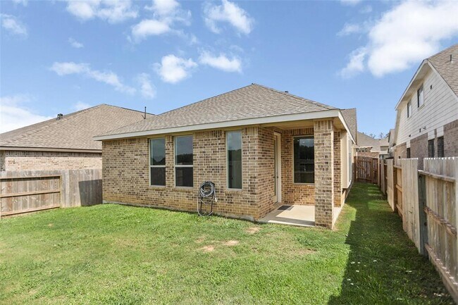 Building Photo - 28806 Bobcat Run Dr