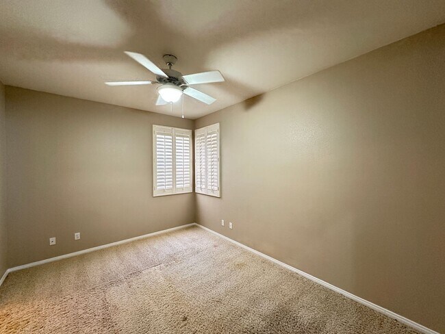 Building Photo - Chardonnay #61 By Lewis Homes