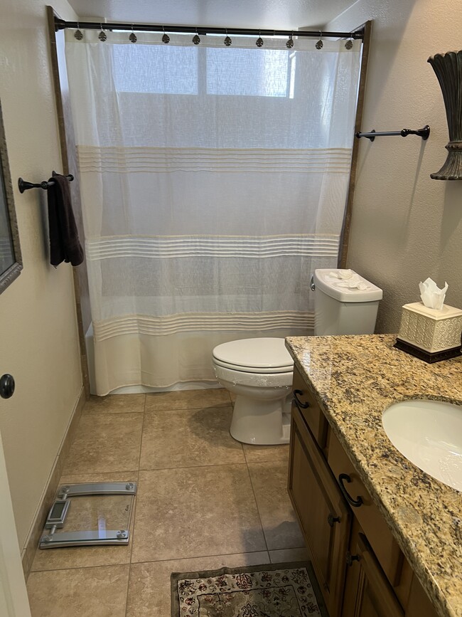 Bathroom - 1801 Leisure World