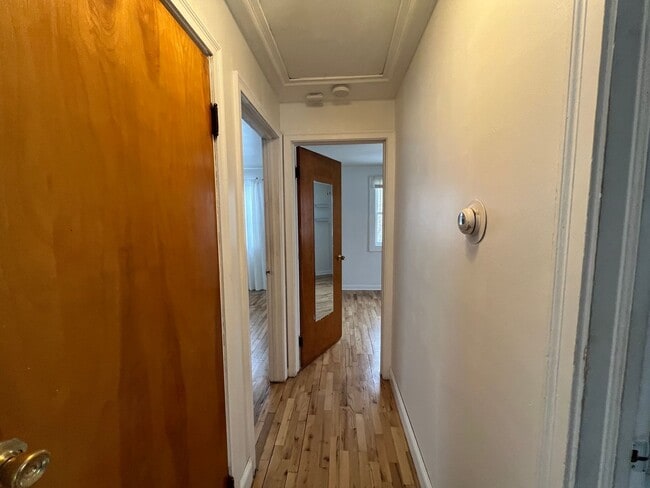 Building Photo - Click the “Apply Now” button or email wapmrentals@gmail.com for a prompt response.