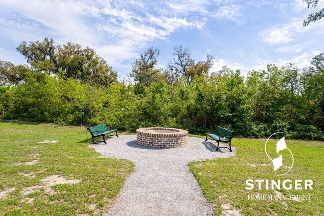 Building Photo - 12 Tugaloo Dr