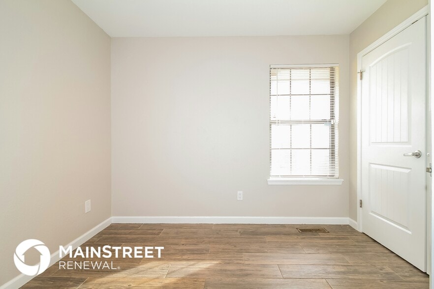 Building Photo - 1409 Chimney Hill Rd