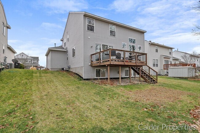 Building Photo - 3671 Falling Leaf Dr SE
