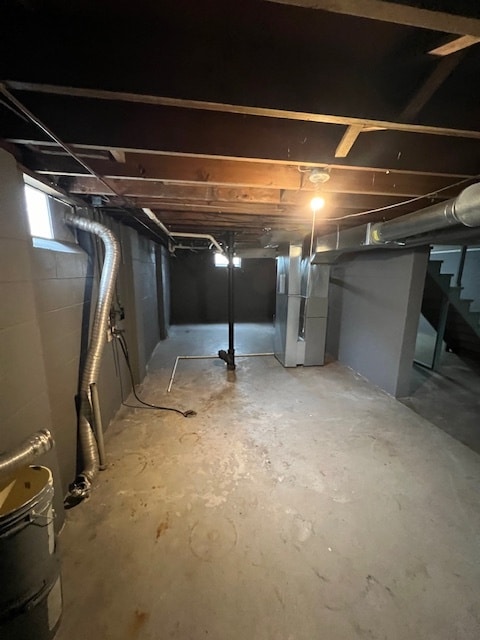 Building Photo - 1988 Vaughn St