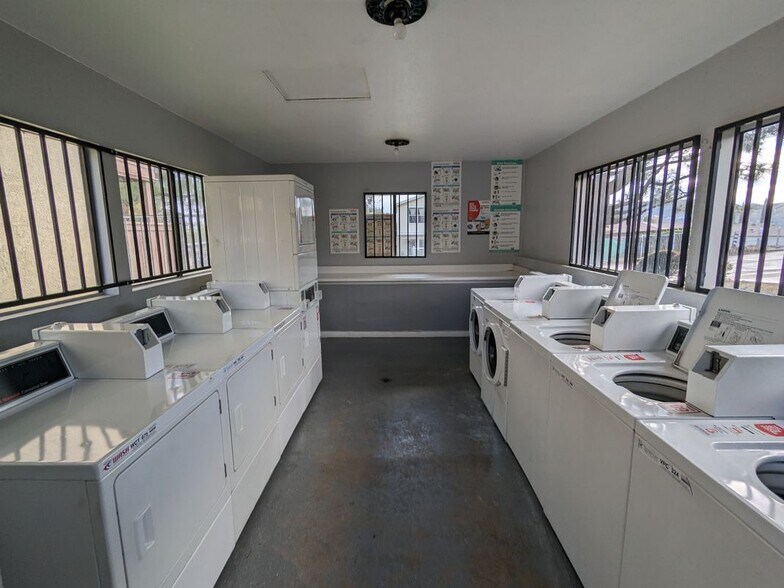 Building Photo - 11915 Pike St