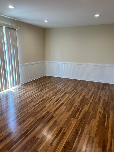 Building Photo - 782 Allenview Dr
