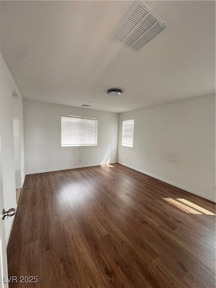 Building Photo - 10440 Bagg Ave