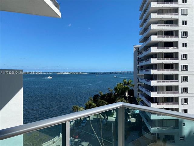 Building Photo - 1331 Brickell Bay Dr
