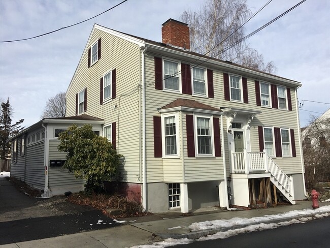 Primary Photo - 14 Boardman St