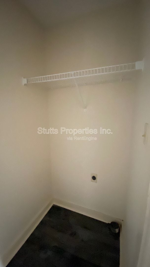 Building Photo - 414 Plum St