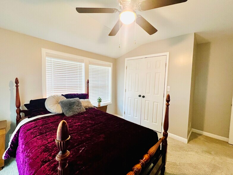 Secondary BR 2 - 4531 Embry Rd