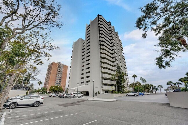 Building Photo - 4141 Bayshore Blvd
