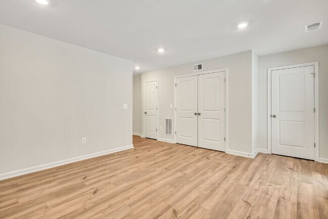 Building Photo - For Rent – Brand-New 3-Story Townhome in Harpers Mill