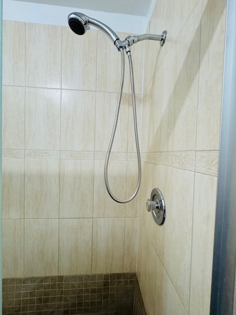 Building Photo - 343-308 Ives Dairy Rd