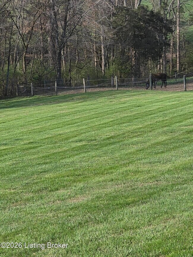 Building Photo - 2728 Taylorsville Rd