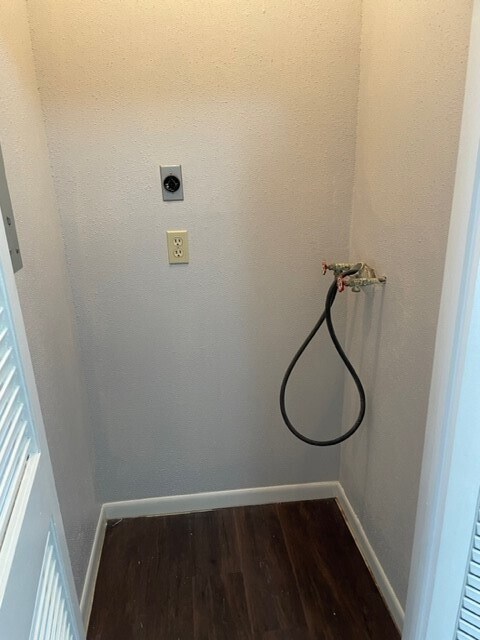 Building Photo - 13620 Rosewood St