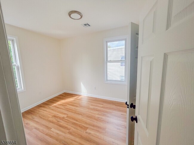 Building Photo - 261 22nd St