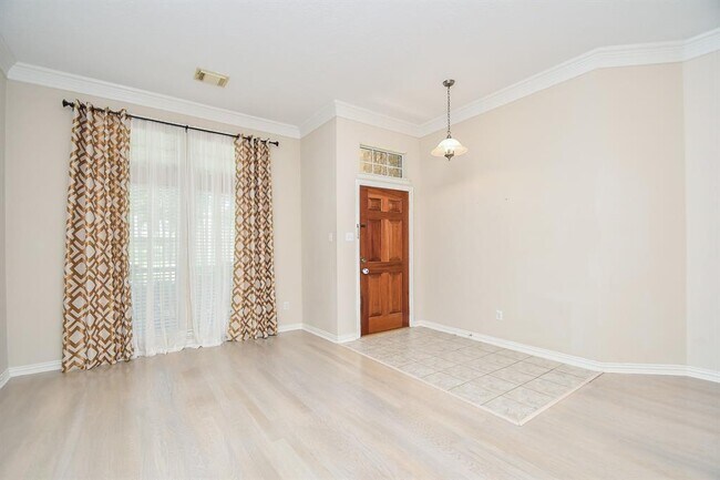 Building Photo - 7835 Stone Oak Ct