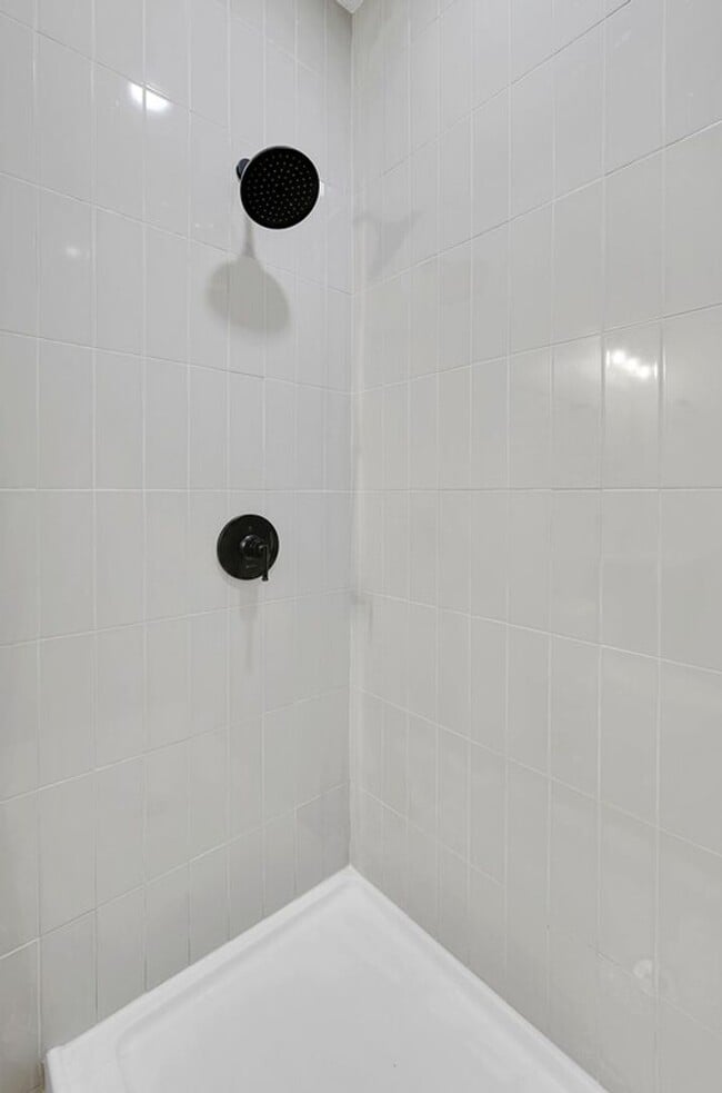 Building Photo - Newly remodeled 4BD 2BA home in Waco