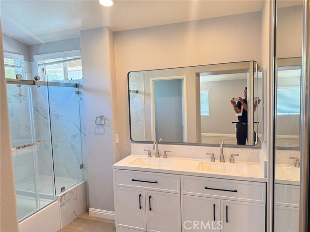Building Photo - 2137 Wild Flower Ln