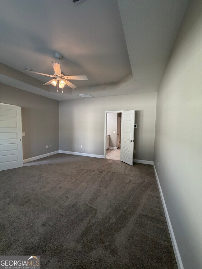 Building Photo - 148 The Villas Wy