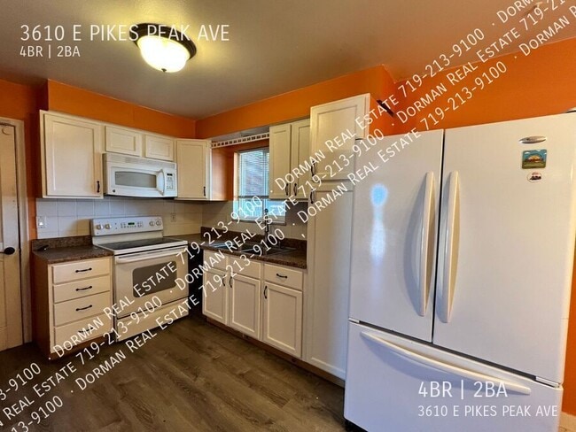 Building Photo - 3610 E Pikes Peak Ave