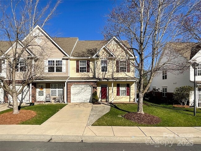Building Photo - 217 Arlington Downs Blvd