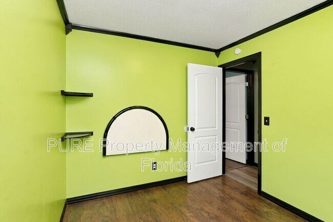 Building Photo - 12300 SE 128th Ct