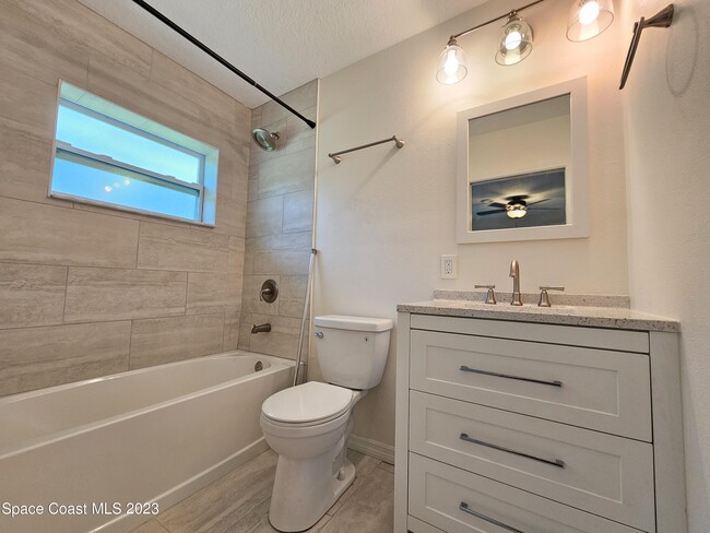 Building Photo - 6210 Edison St