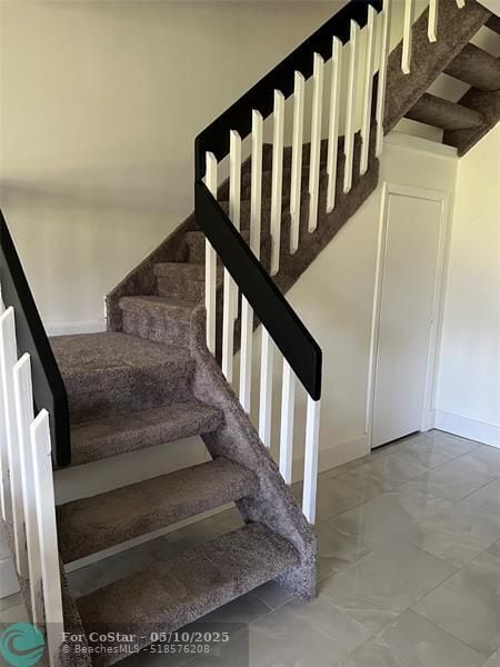 Building Photo - 3331 Carambola Cir