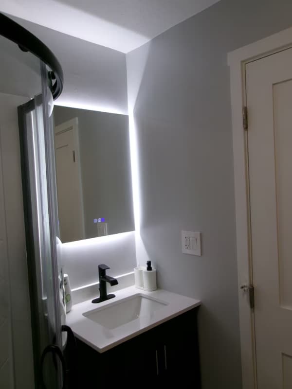 Building Photo - 17904 1st Ave NE