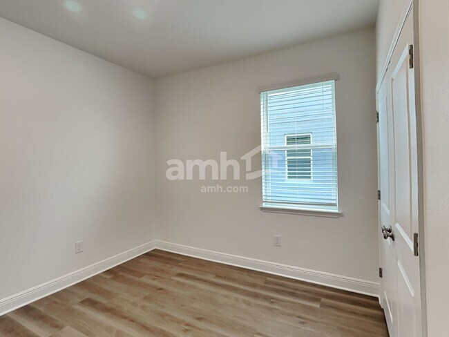 Building Photo - 5451 Boulder Crk Cv