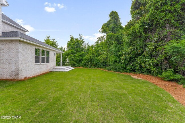 Building Photo - 3500 Fox Run Blvd