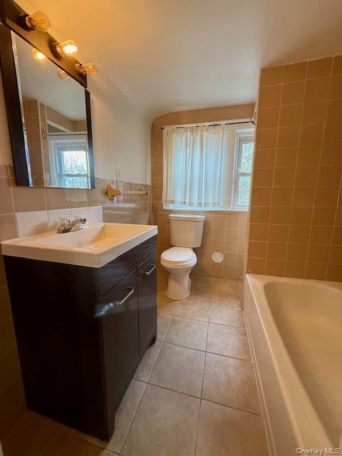 Building Photo - 1188 5th Ave