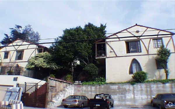Building Photo - 1316-1322 Lucile Ave