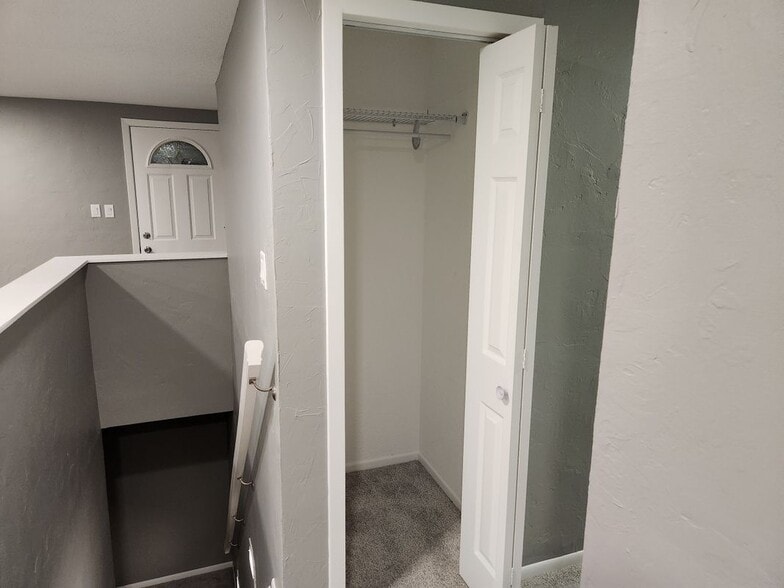 Building Photo - 23381 Co Rd E34