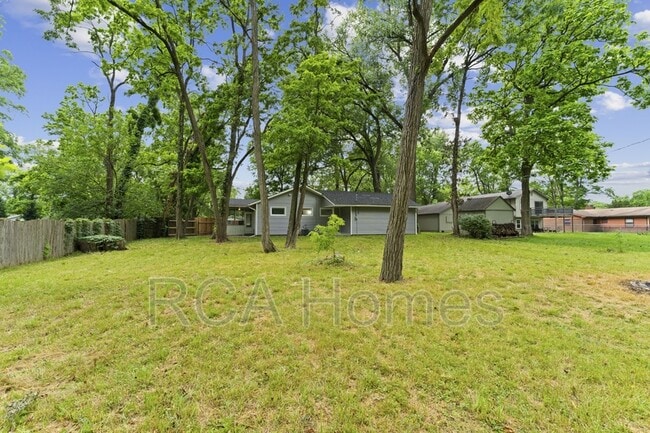 Building Photo - 2292 W 67th St