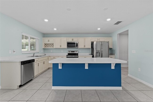 Building Photo - 454 Sunfish Dr