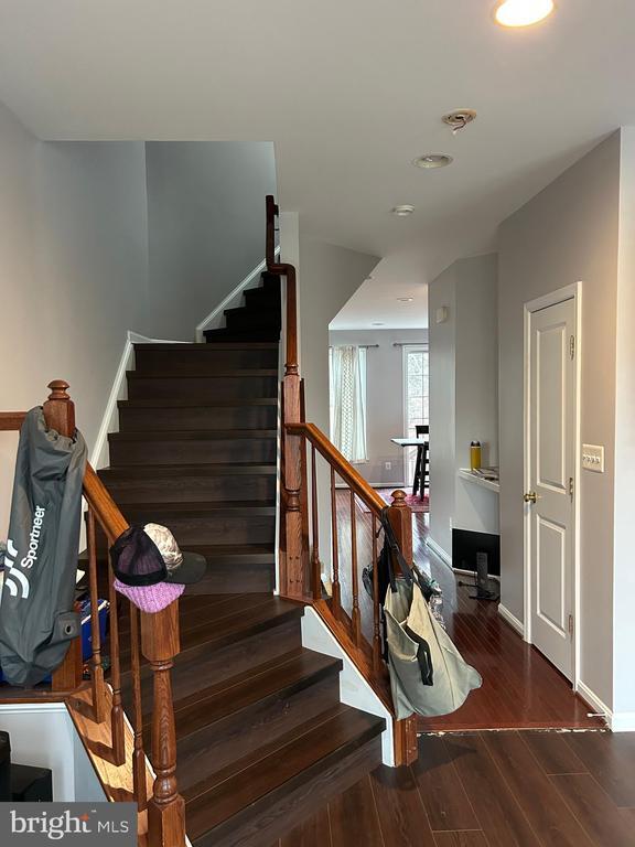 Building Photo - 11912 Benton Lake Rd